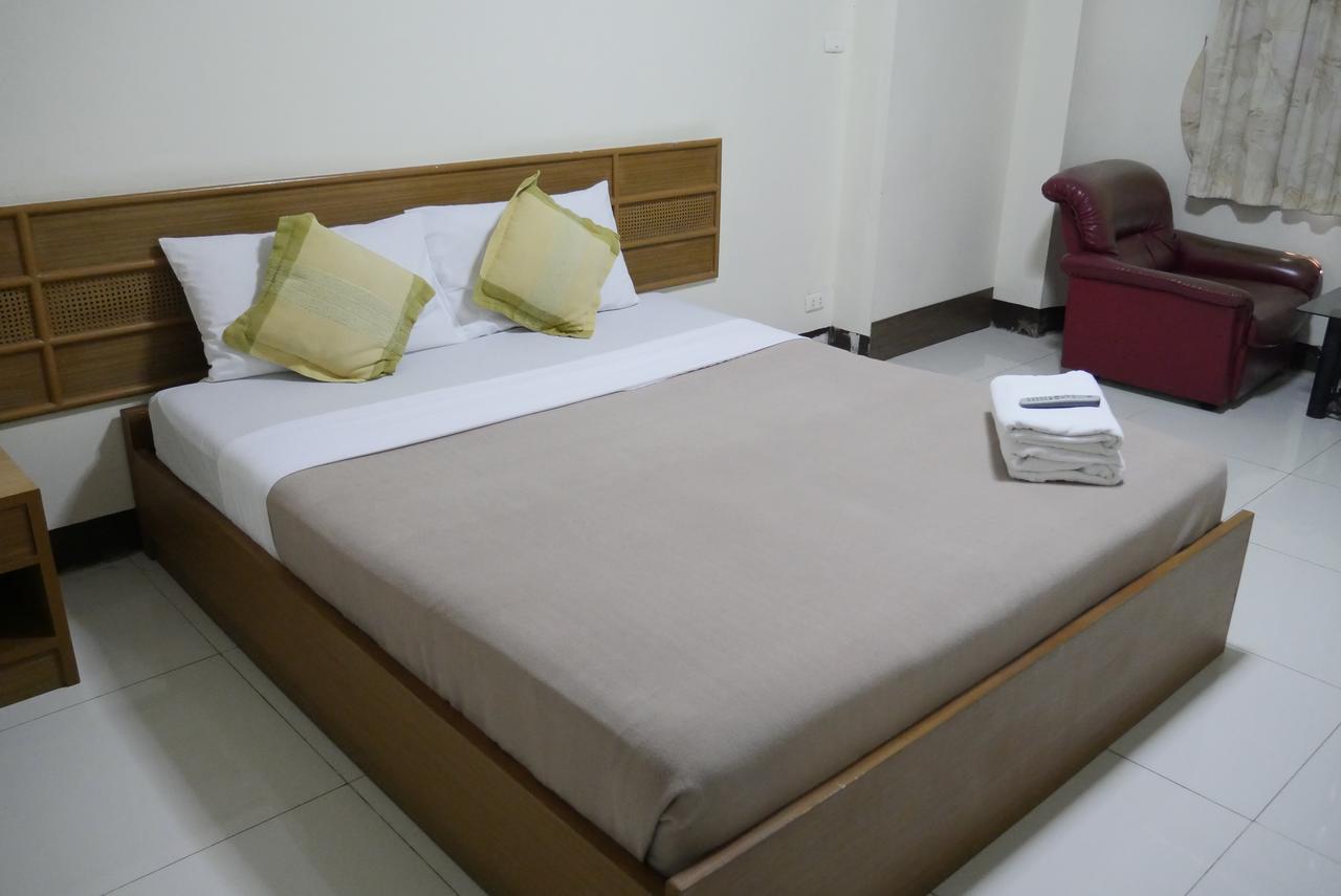 Michael Inn Pattaya Exterior foto